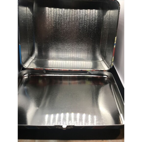 Pokemon Collectors Chest Metal Lunch Box Tin Zacian Zamazenta Sword Shield - Picture 7 of 7